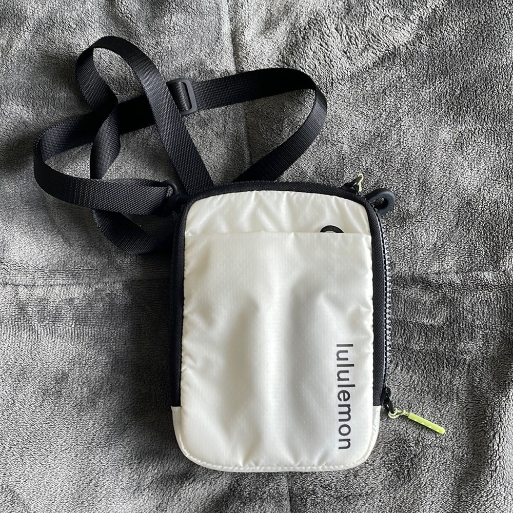 Lululemon White Phone Bag